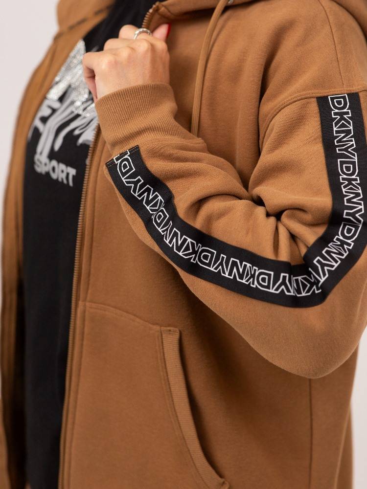 DKNY LOGO SWEATER