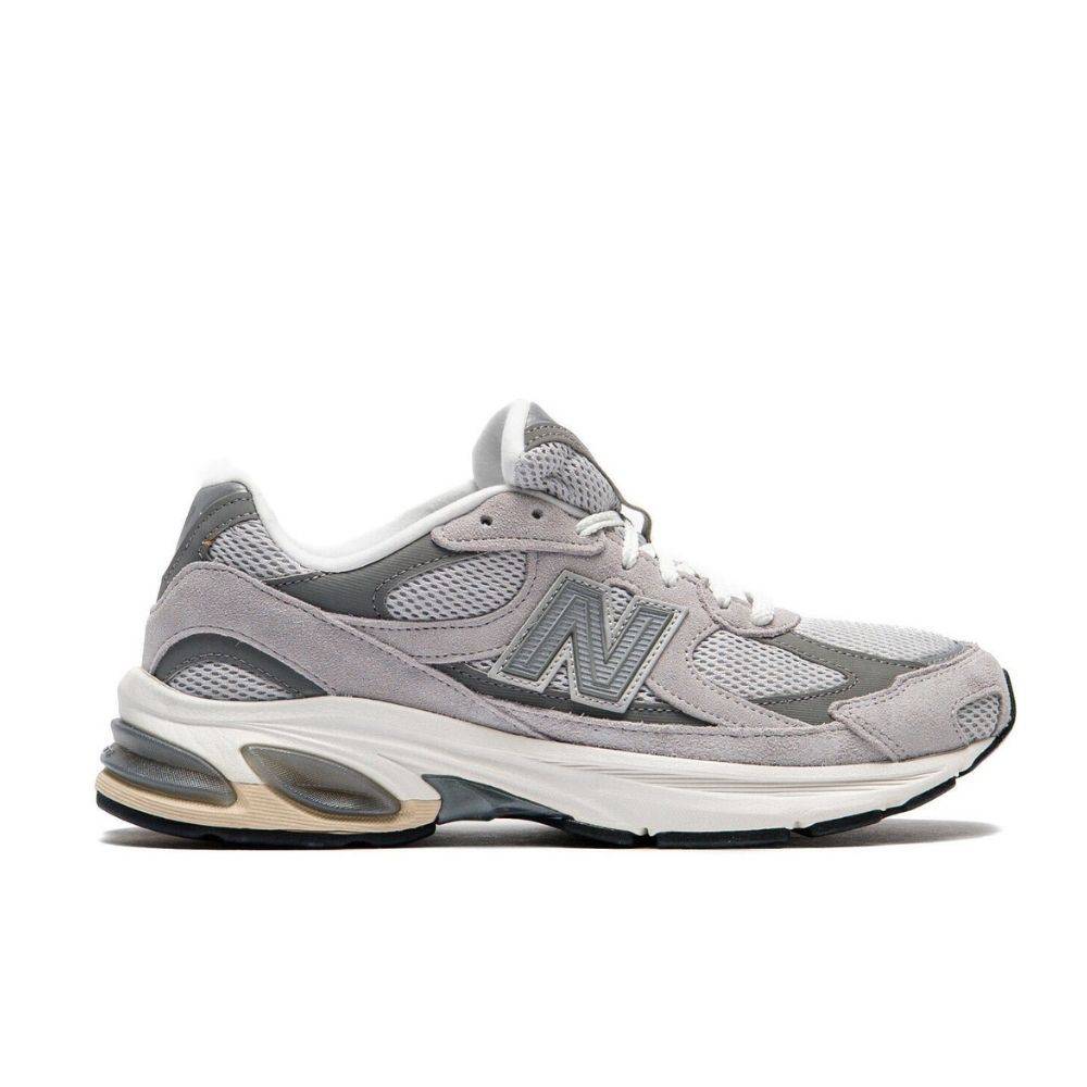 NEW BALANCE 2010 CLASSIC MENS SNEAKERS