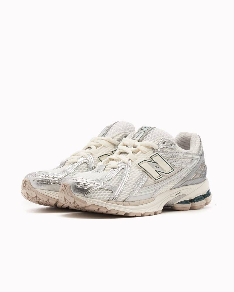 NEW BALANCE 1906R UNISEX CLASSIC SNEAKERS