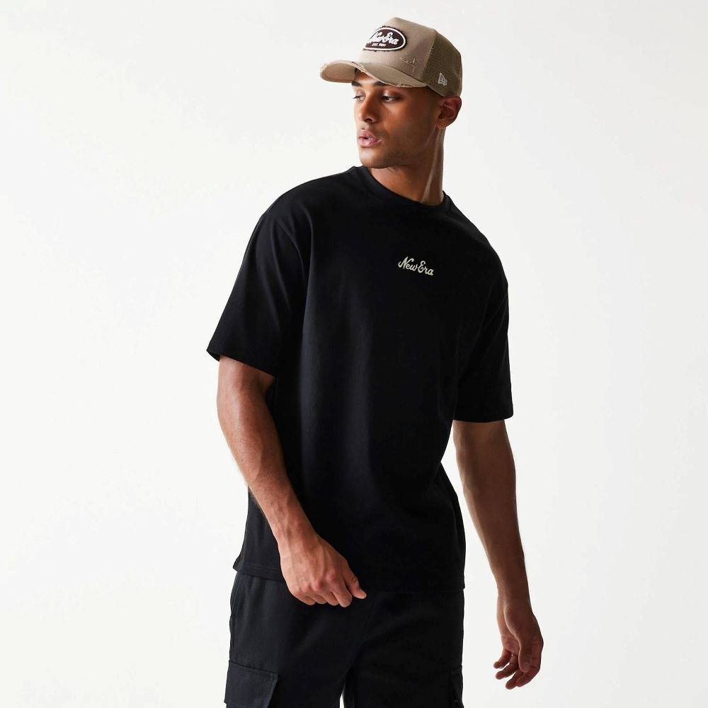NEW ERA SCRIPT OVERSIZED TEE