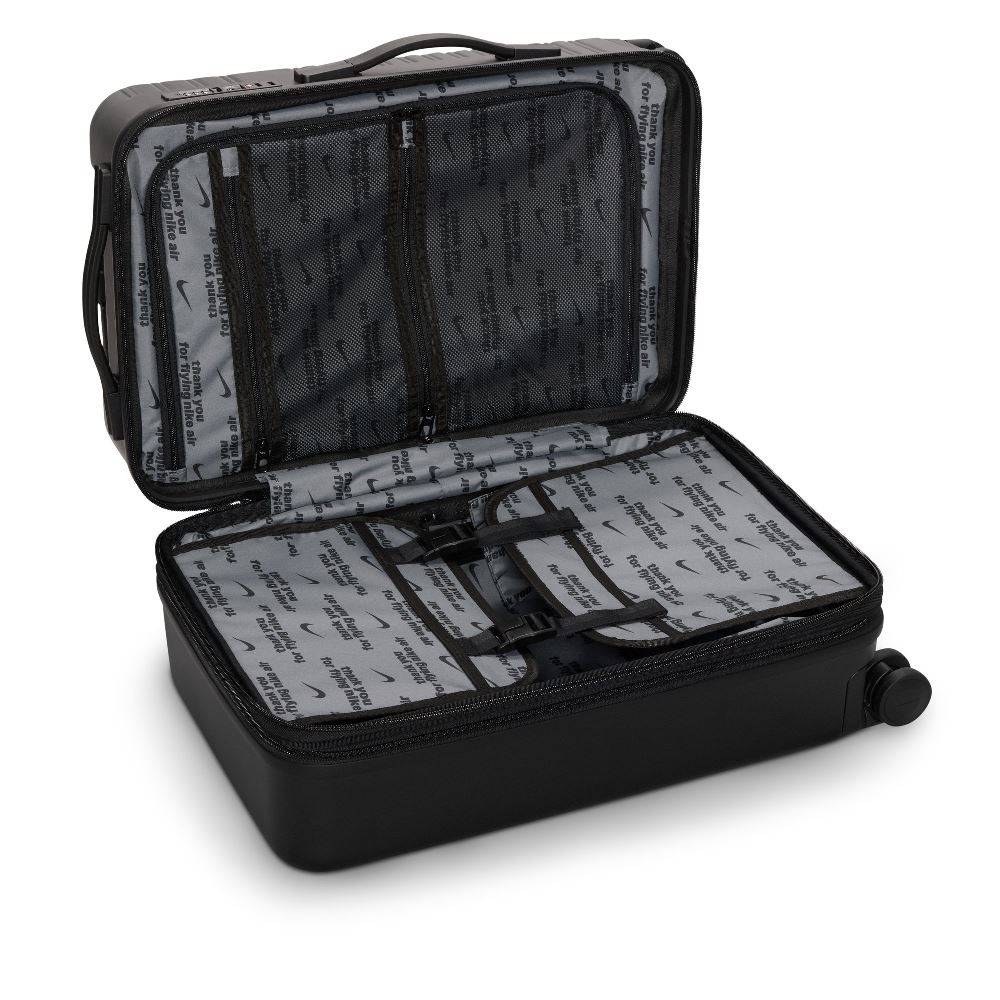 NIKE HARDSHELL LUGGAGE 56CM - 52L