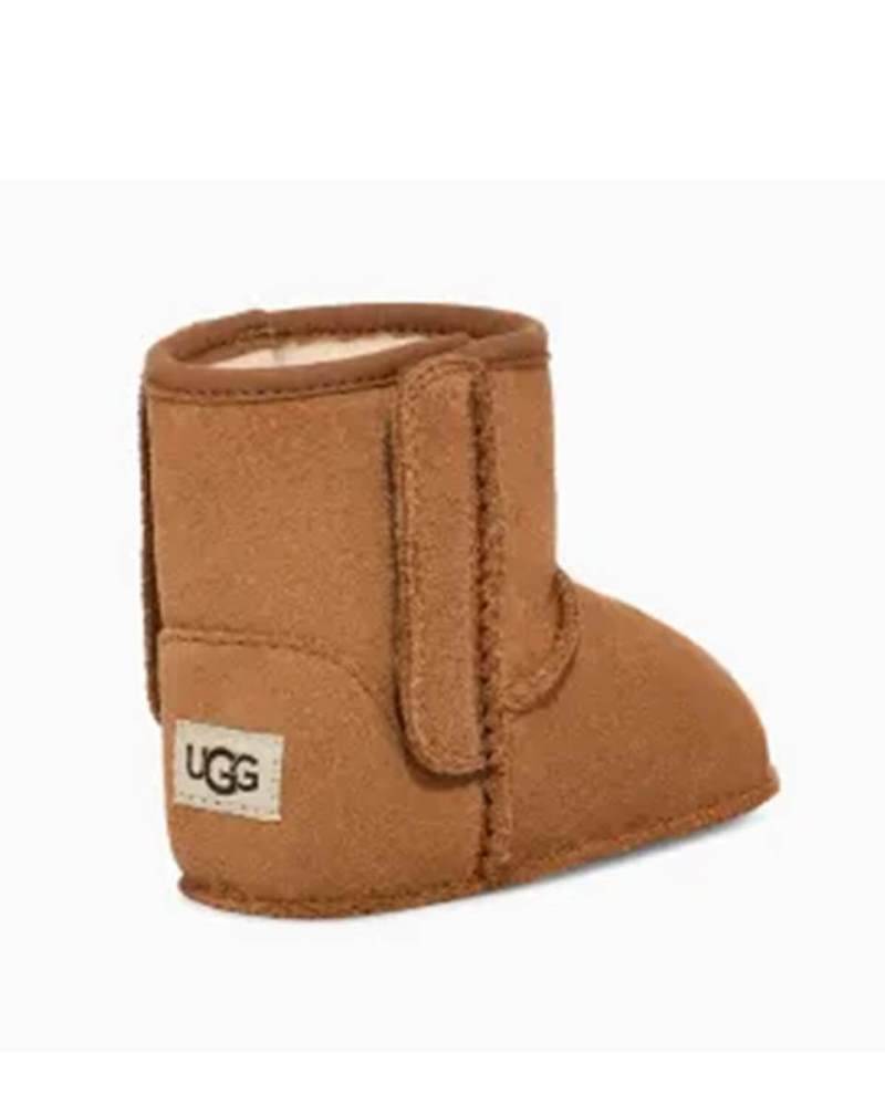 UGG BABY CLASSIC BOOT AND LOVEY BLANKET