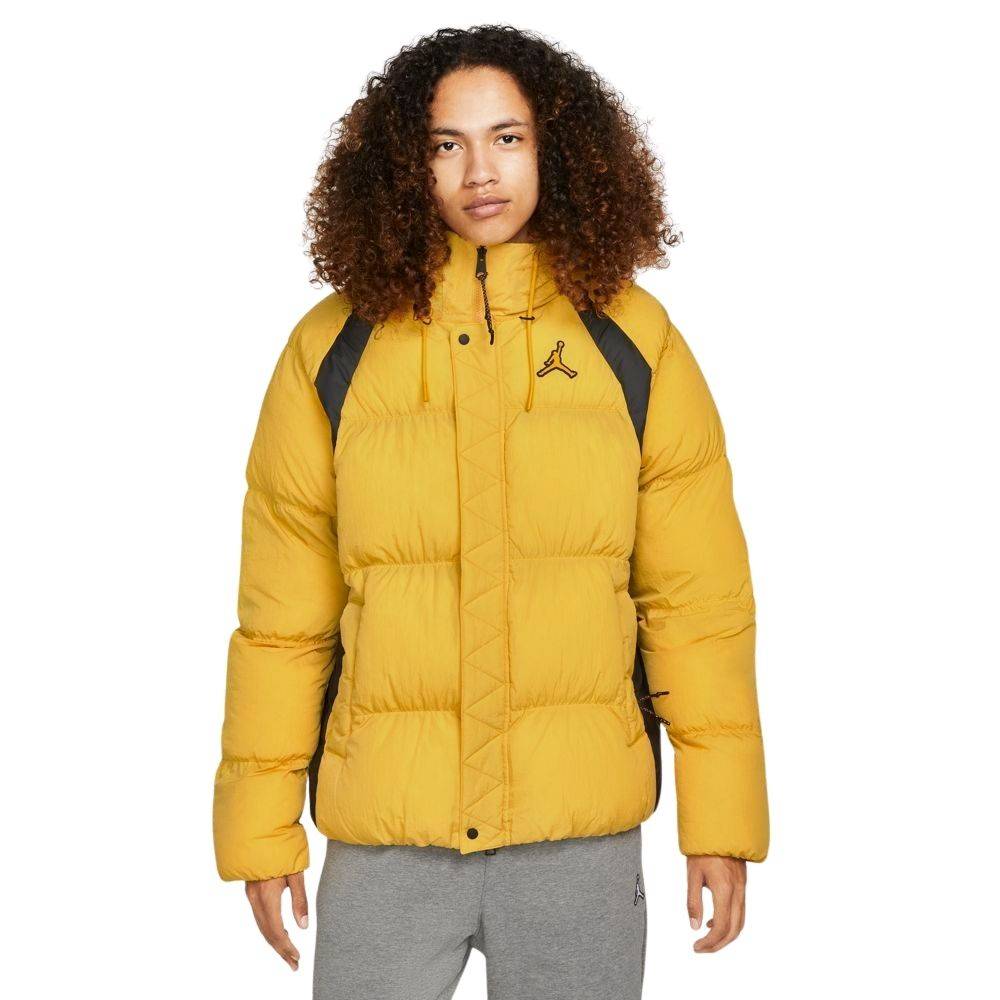 NIKE JORDAN ESSENTIALS PUFFER JACKETS