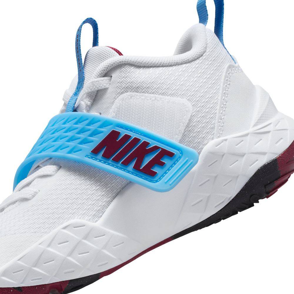 NIKE TEAM HUSTLE D 12 KIDS SHOES