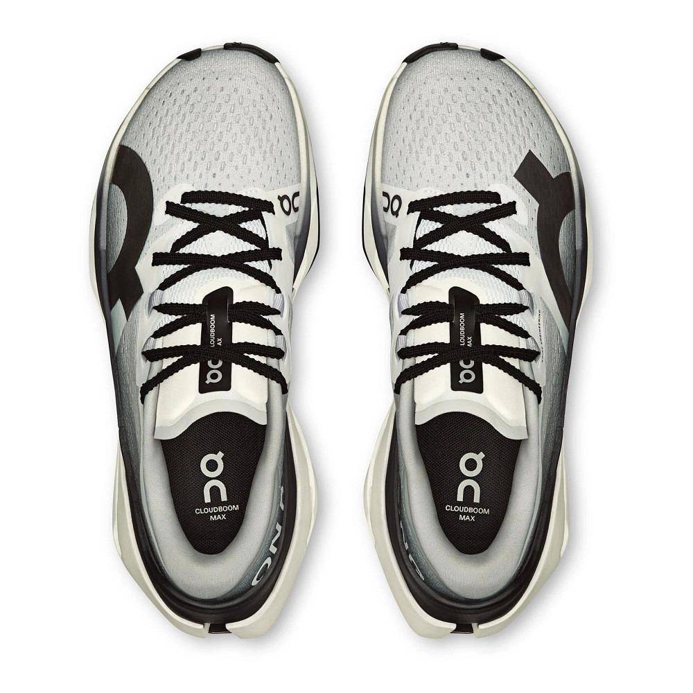 ON RUNNING CLOUDBOOM MAX M