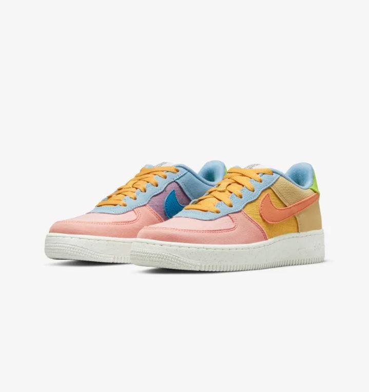 NIKE AIR FORCE 1 NEXT NATURE