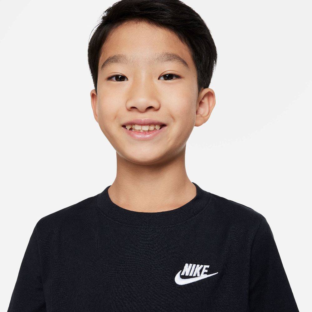 NIKE NSW BOYS EMBROIDERY FUTURA TEE