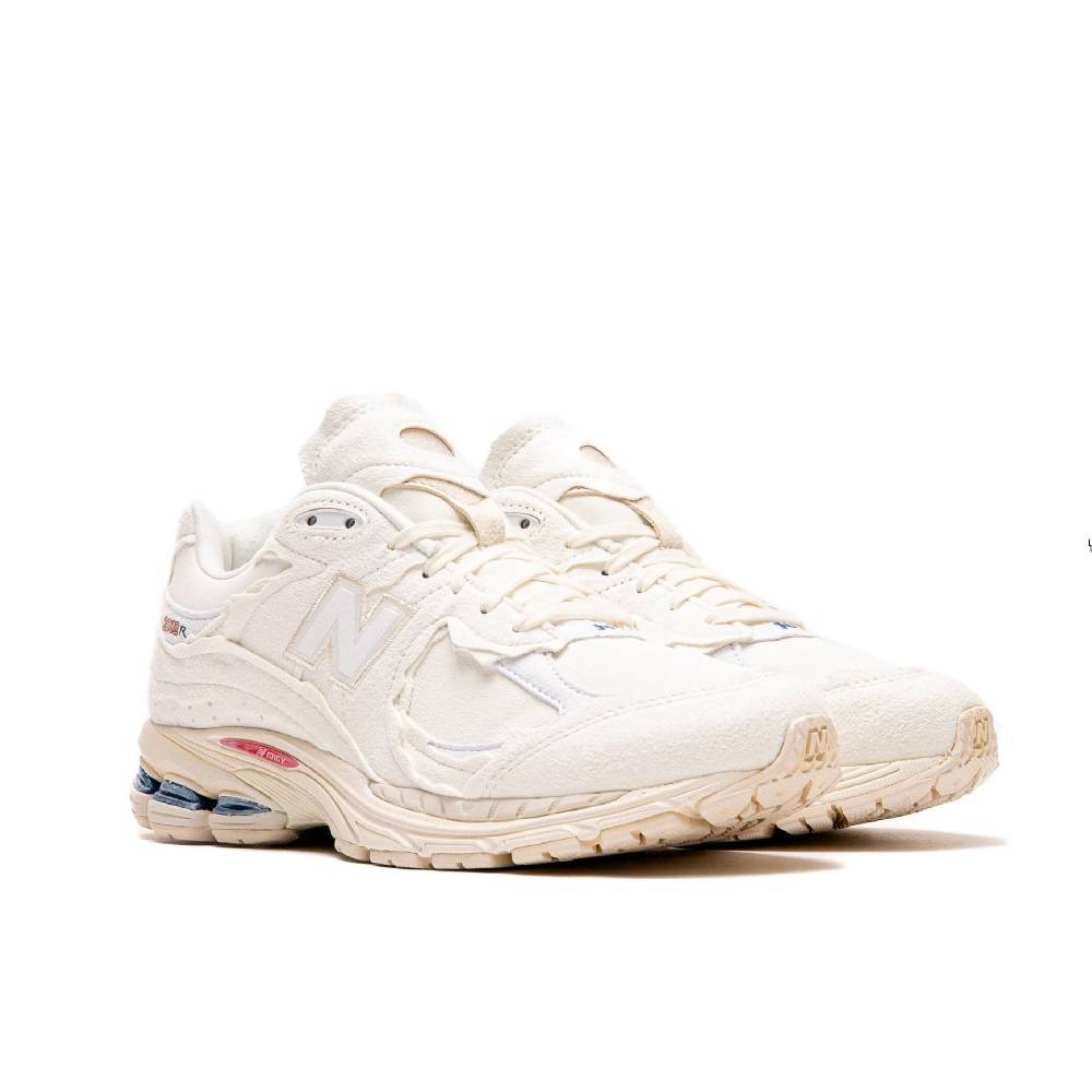 NEW BALANCE 2002R UNISEX SNEAKERS