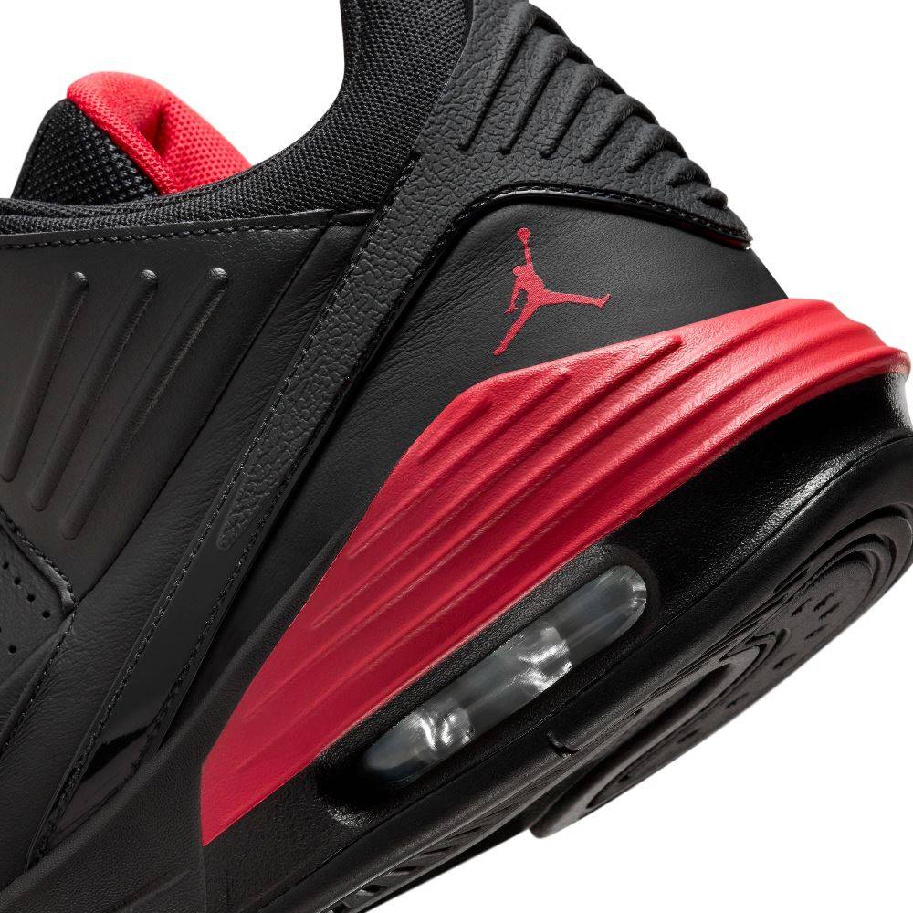 NIKE JORDAN MAX AURA 5