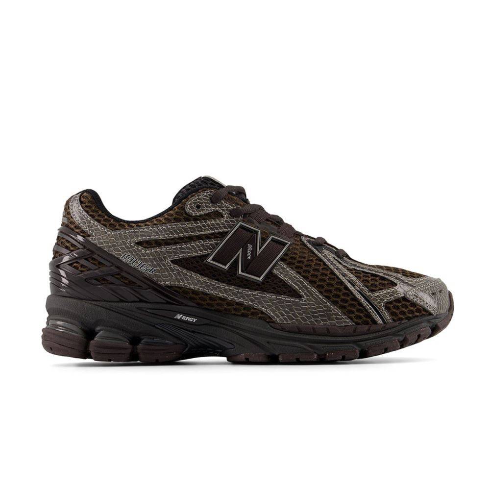 NEW BALANCE 1906R UNISEX CLASSIC SNEAKERS