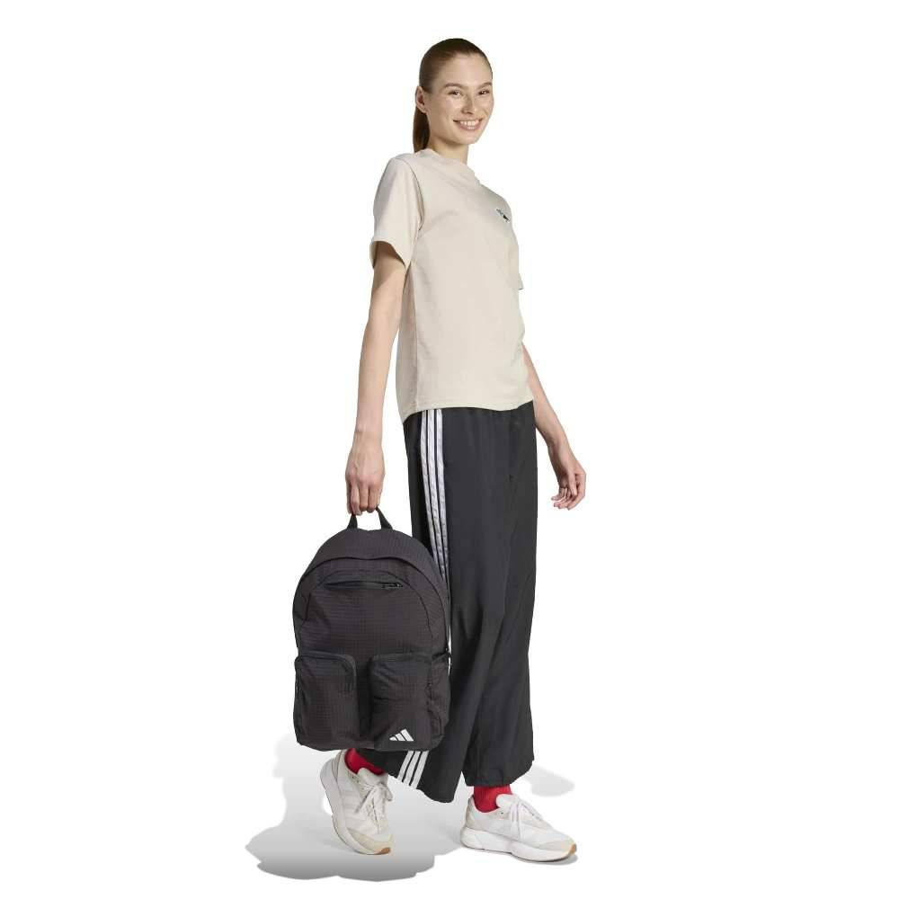 ADIDAS SOFT SPORTS GRAPHIC TSHIRT