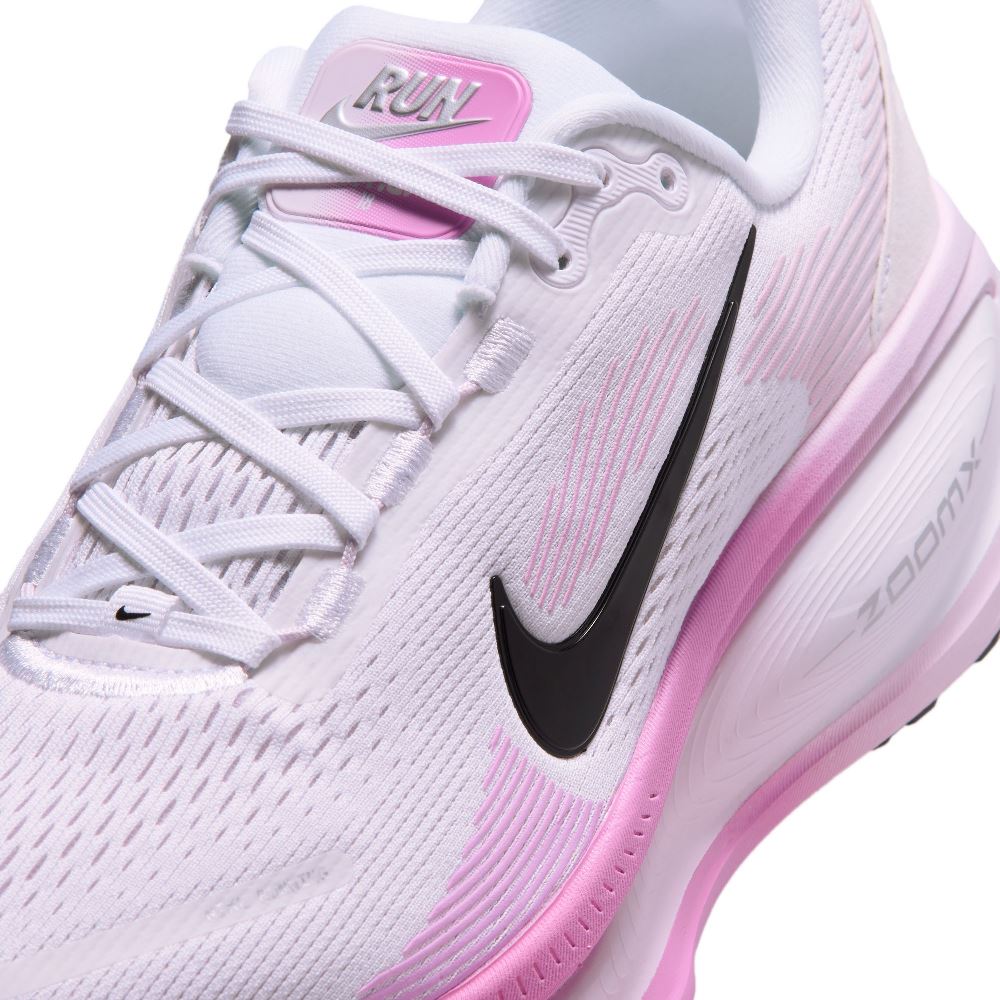 NIKE WOMENS VOMERO 18 ROAD RUNNING SHOES
