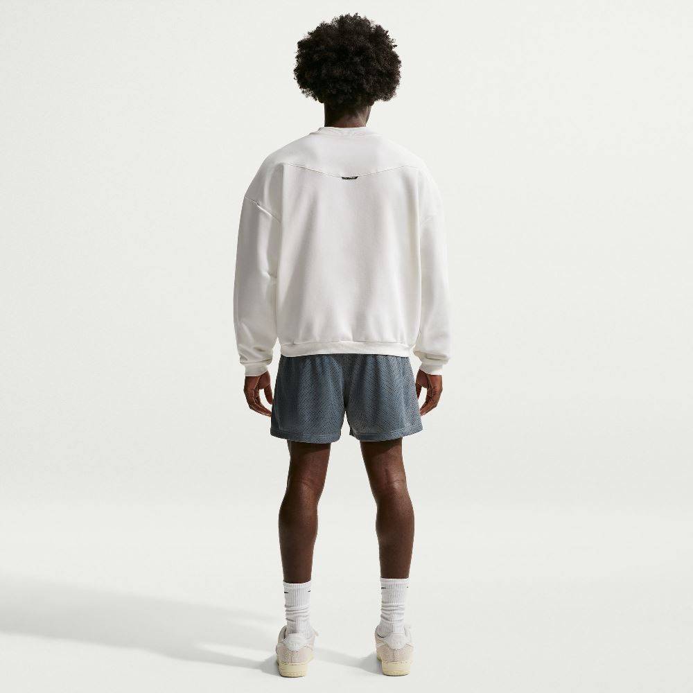 NIKE SATNDARD ISSUE MESH BASKETBALL SHORT