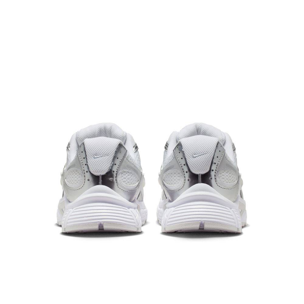 NIKE V5 RNR WOMENS SNEAKERS