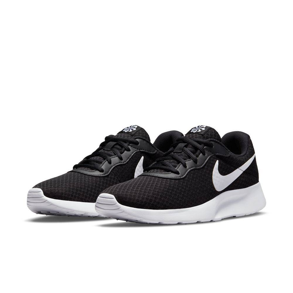 NIKE WOMENS TANJUN SHOES