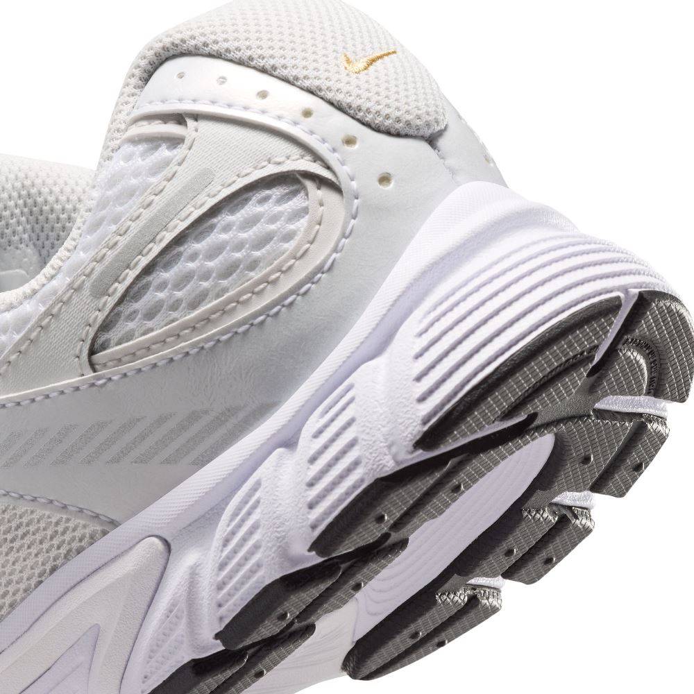 NIKE V5 RNR (GS) JR SHOES