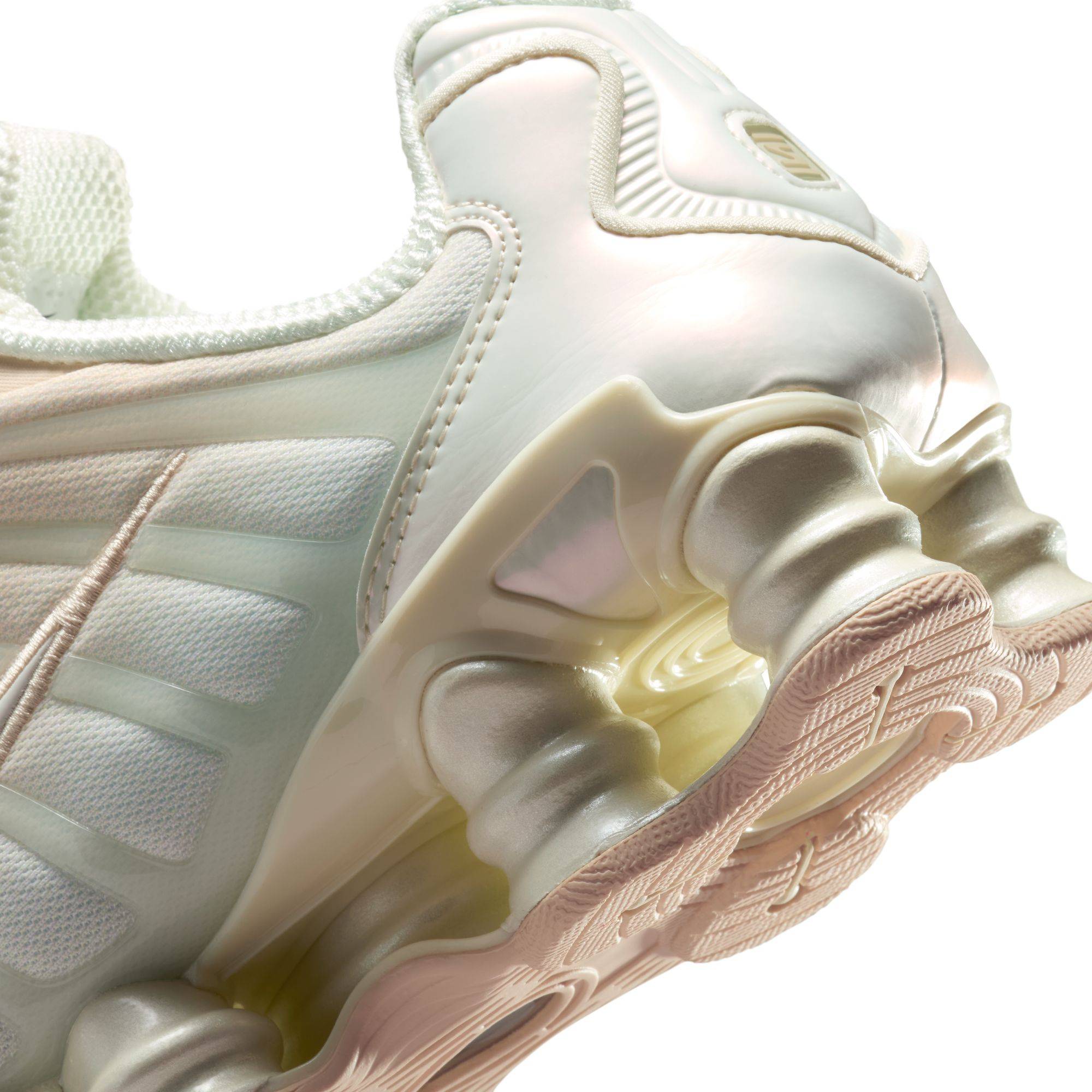 NIKE WOMENS SHOX TL