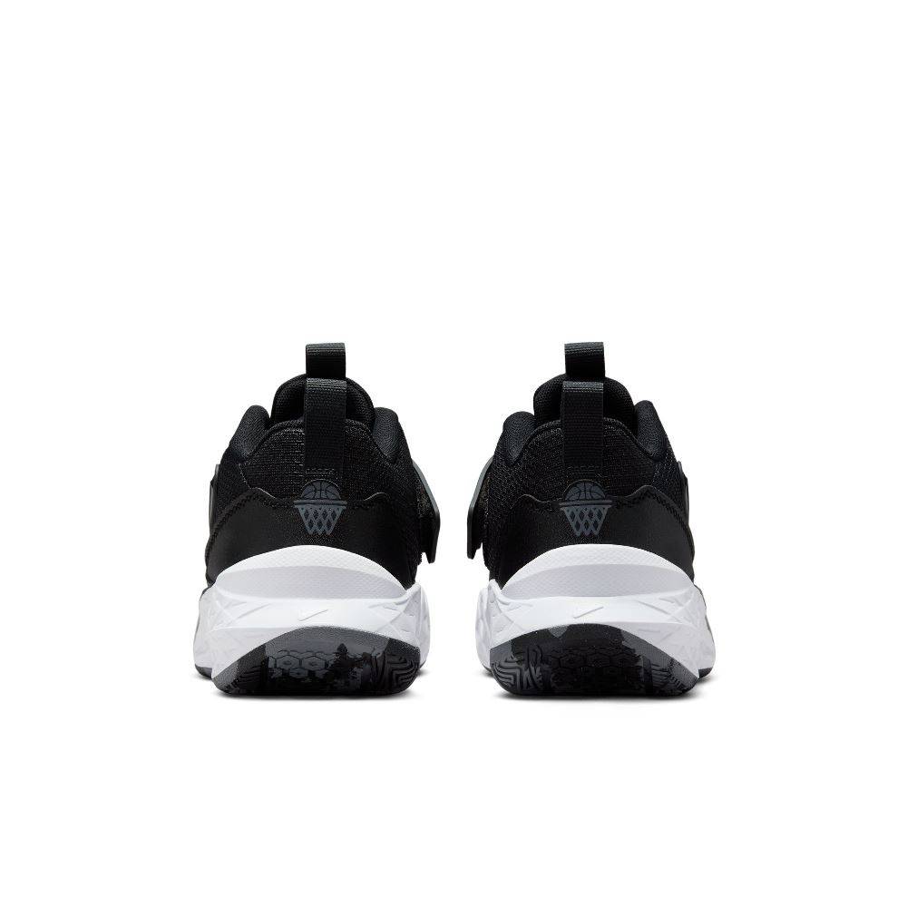 NIKE TEAM HUSTLE D 12 BASKETBALL (GS)