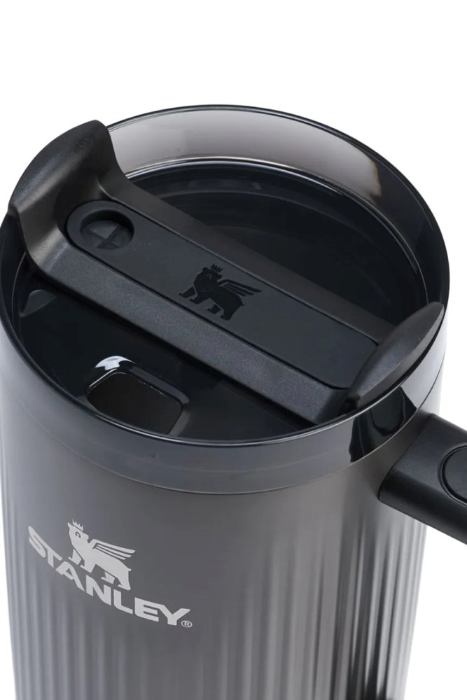 STANLEY QUENCHER H2.O FLUTED TUMBLER™ 0.89L (30OZ) - 11H COLD | 48H ICED