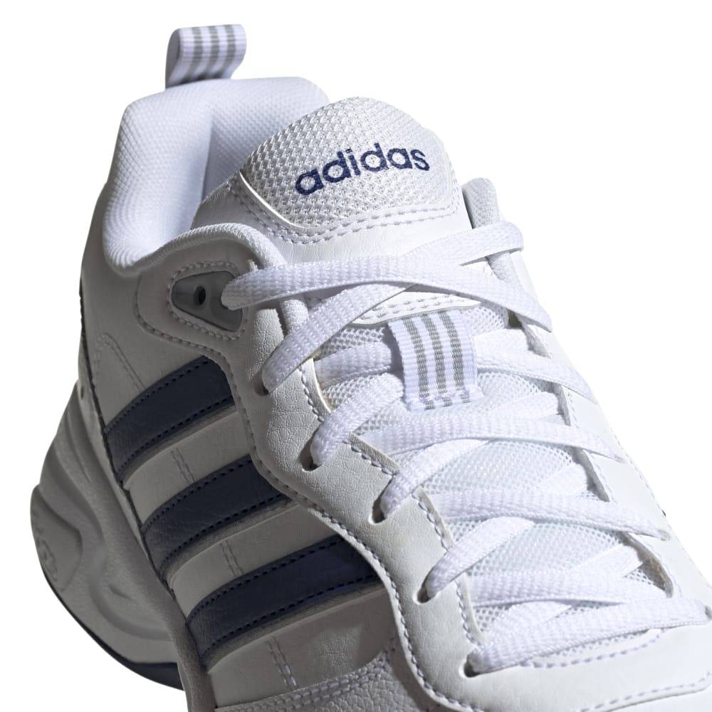 ADIDAS STRUTTER