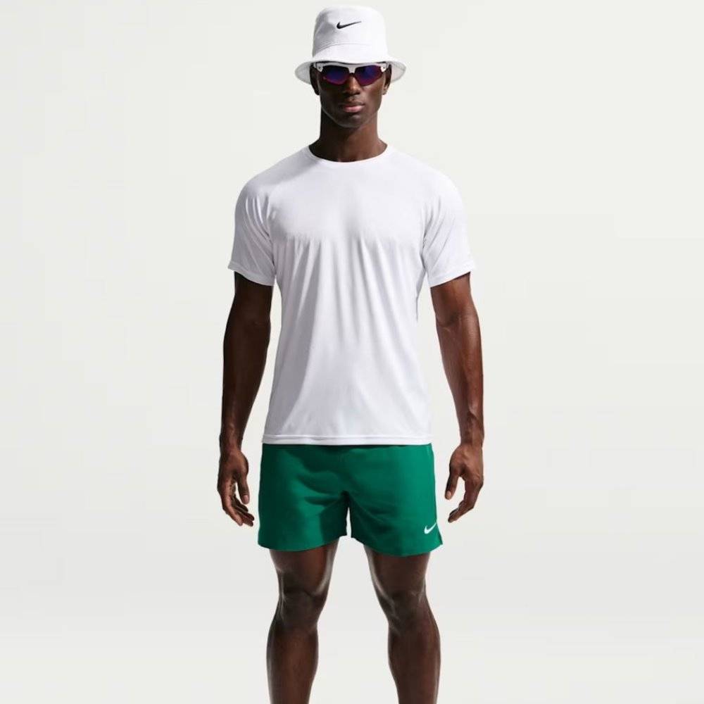 NIKE ESSENTIAL MENS 5
