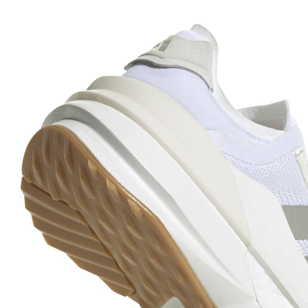ADIDAS AVRYN_X
