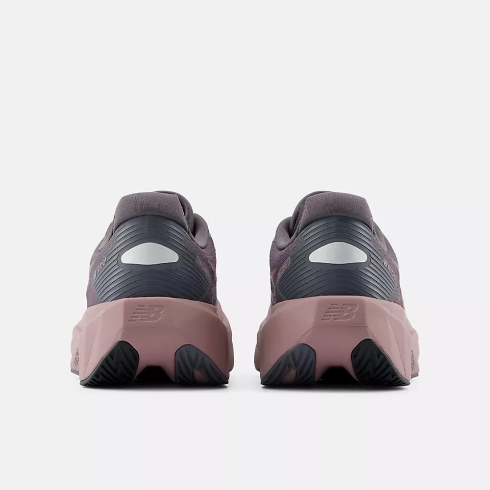 NEW BALANCE FUELCELL REBEL V5 WOMENS RUNNING SHOES