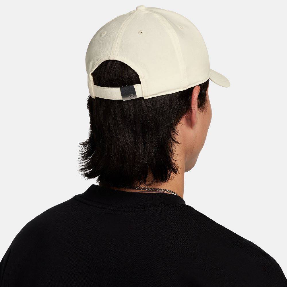 NIKE DRI-FIT CLUB STRUCTURE METAL CAP