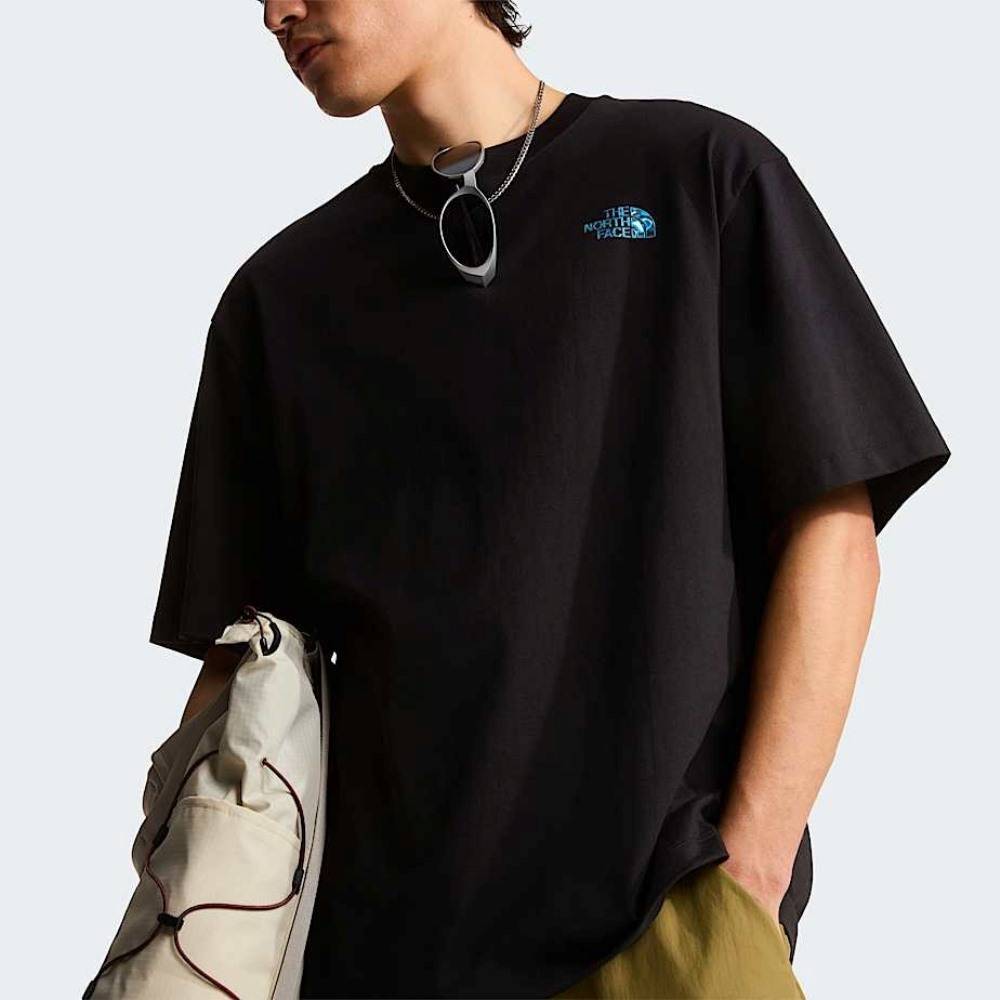 THE NORTH FACE M LIQUID BOX NSE OVERSIZE SHORT SLEEVE TEE GRAPHIC