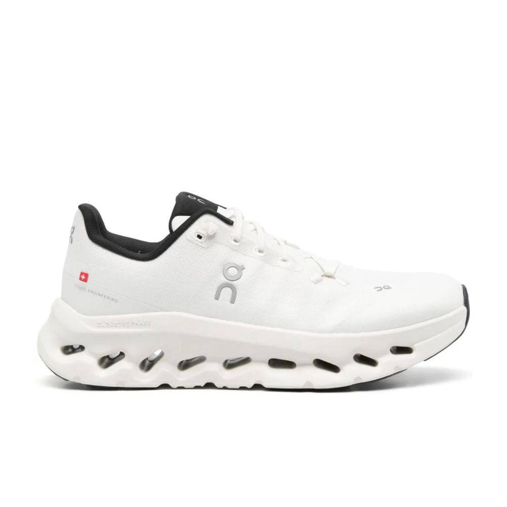 ON RUNNING CLOUDTILT SHOES W