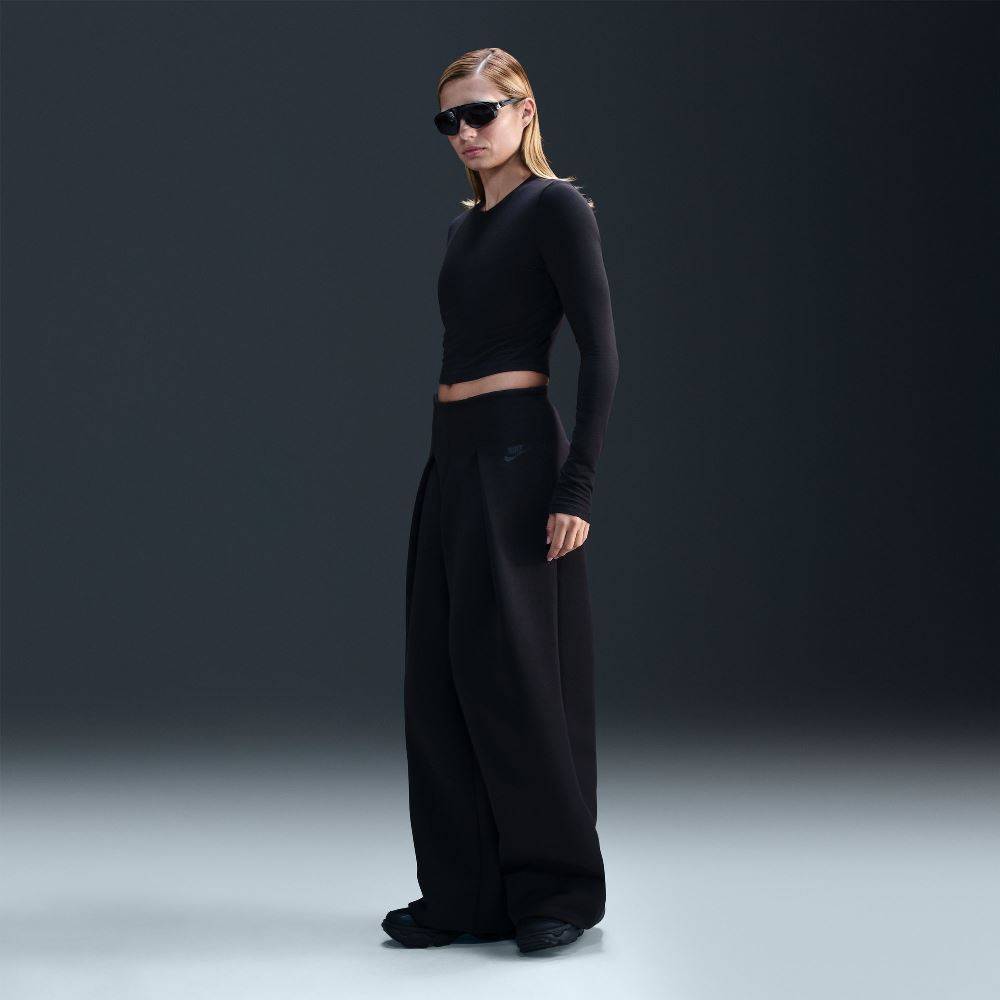NIKE NSW WOMENS CHILL KNIT LONG-SLEEVE CROPPED TOP