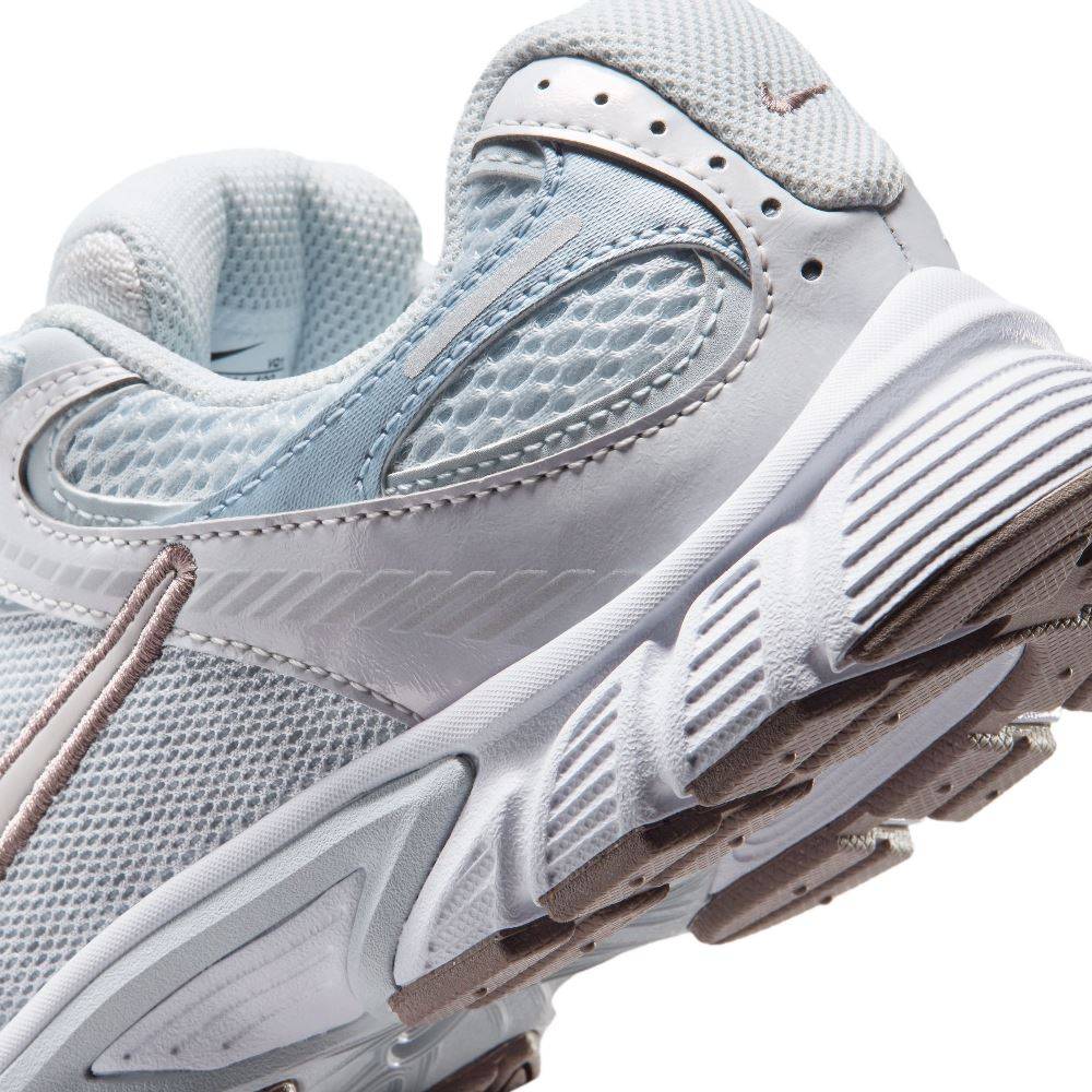 NIKE V5 RNR (GS) JR SHOES
