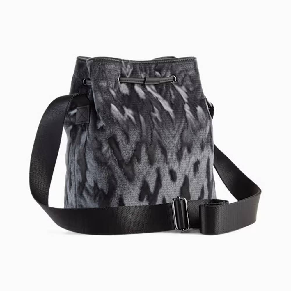 PUMA PLUSH BUCKET BAG