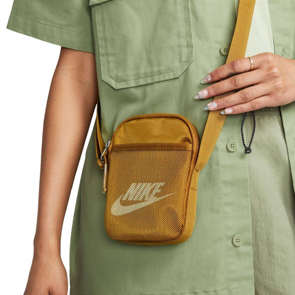 NIKE HERITAGE SMALL CROSSBODY BAG