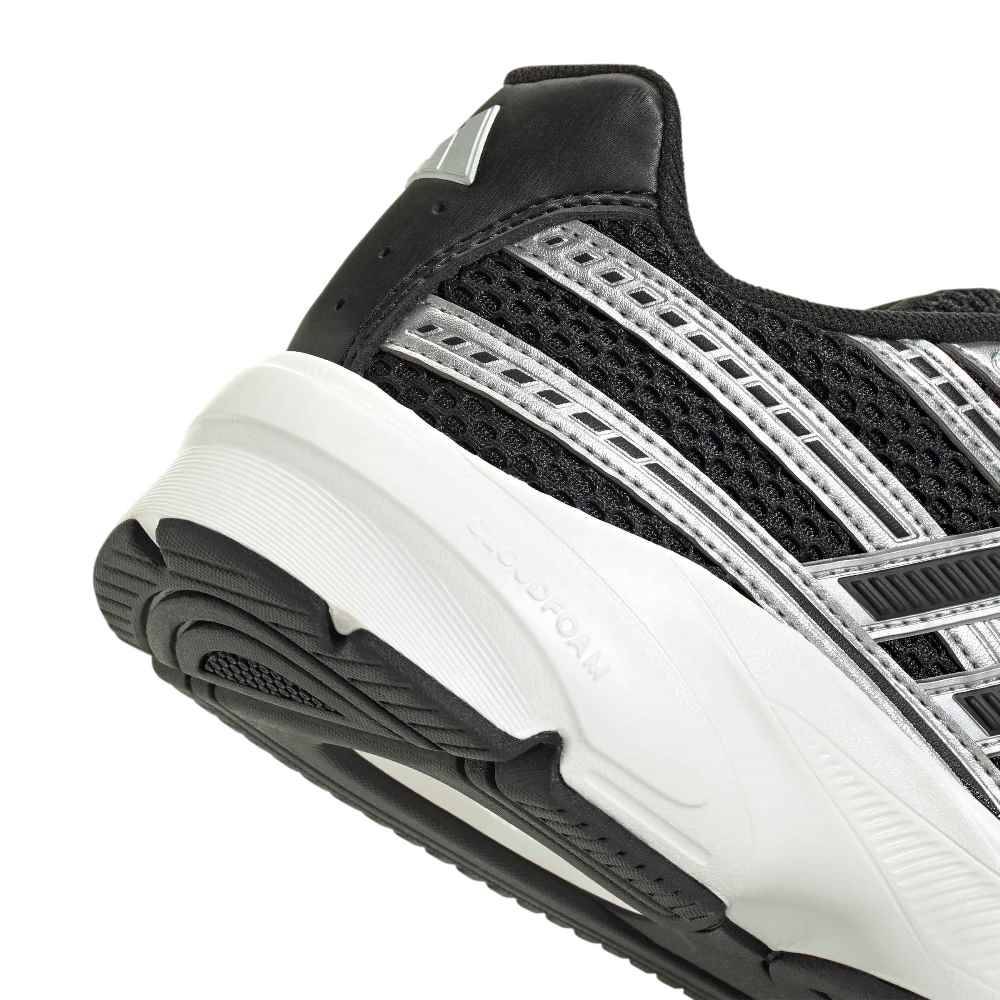 ADIDAS TECHNOCHAOS 2000