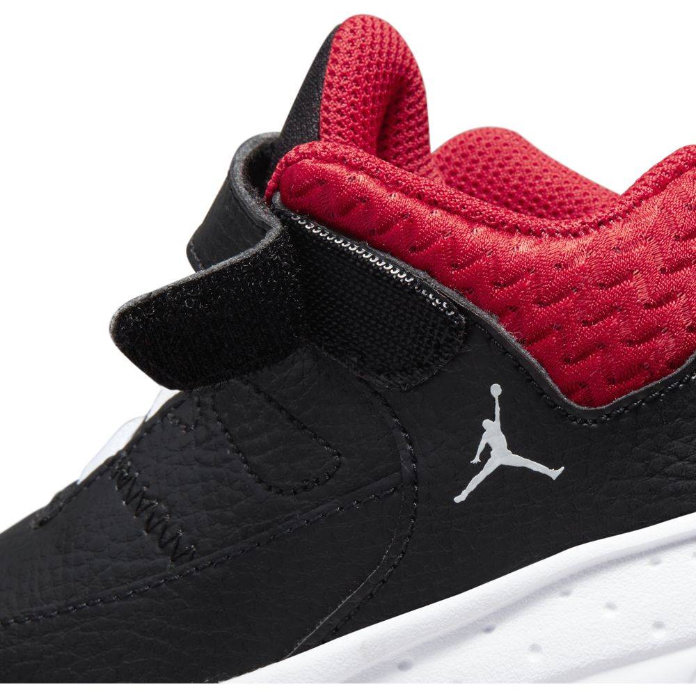 NIKE JORDAN INFANT MAX AURA 3