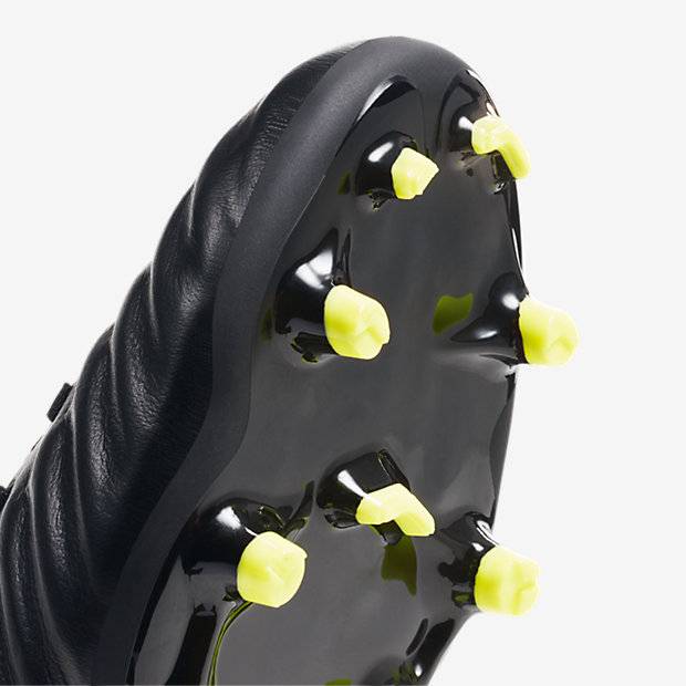 NIKE JR. TIEMPO LEGEND VII SHOES