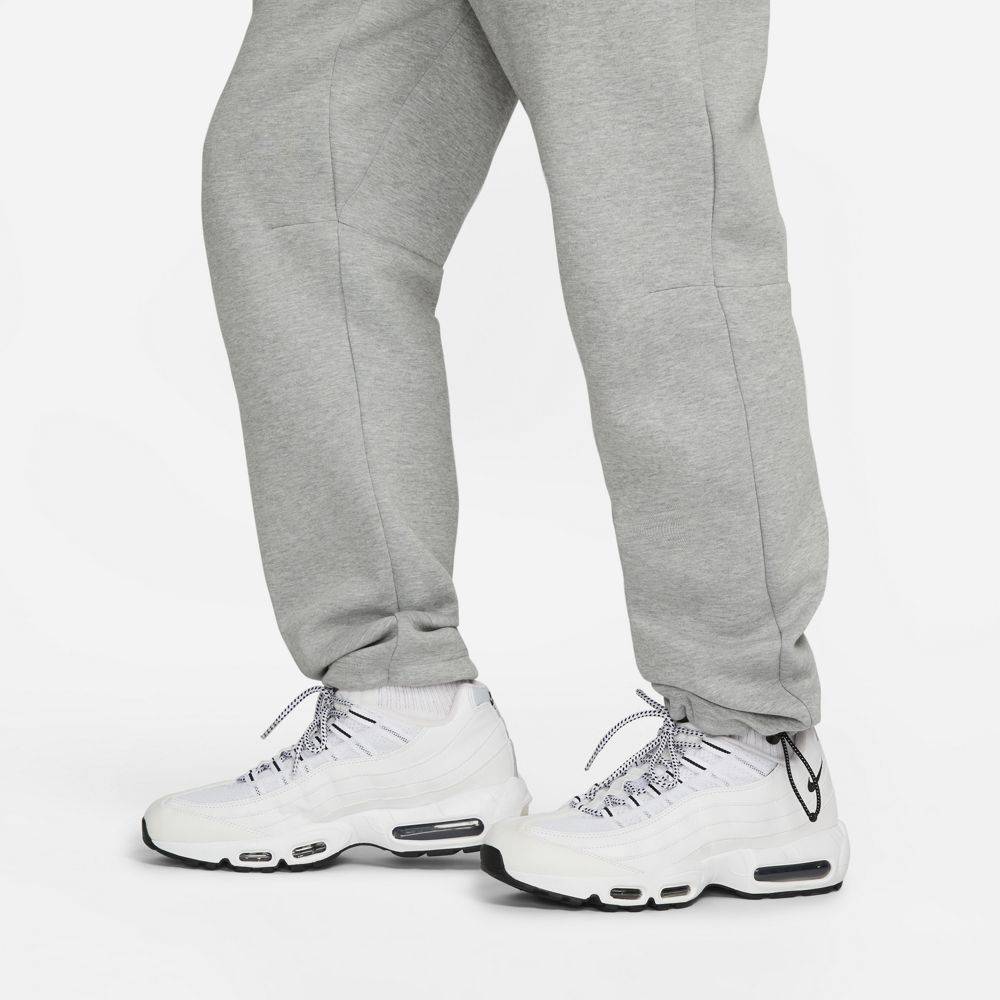 NIKE TECH FLEECE PANT