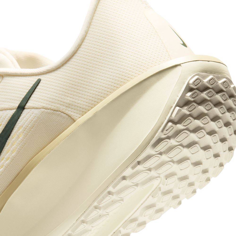 NIKE QUEST 6 MENS SHOES