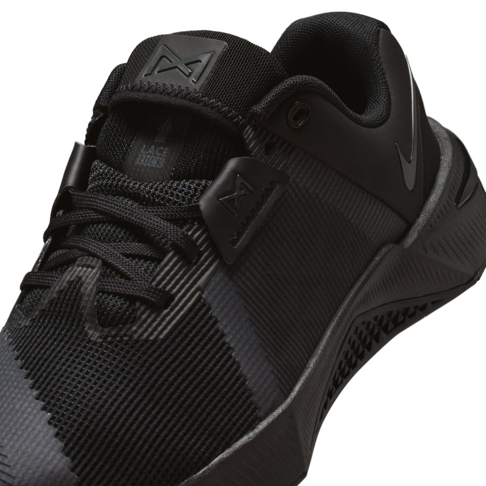 NIKE WOMENS METCON 10