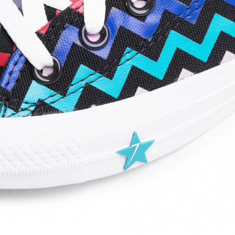CONVERSE CHUCK TAYLOR ALL STAR VLTG SHOES