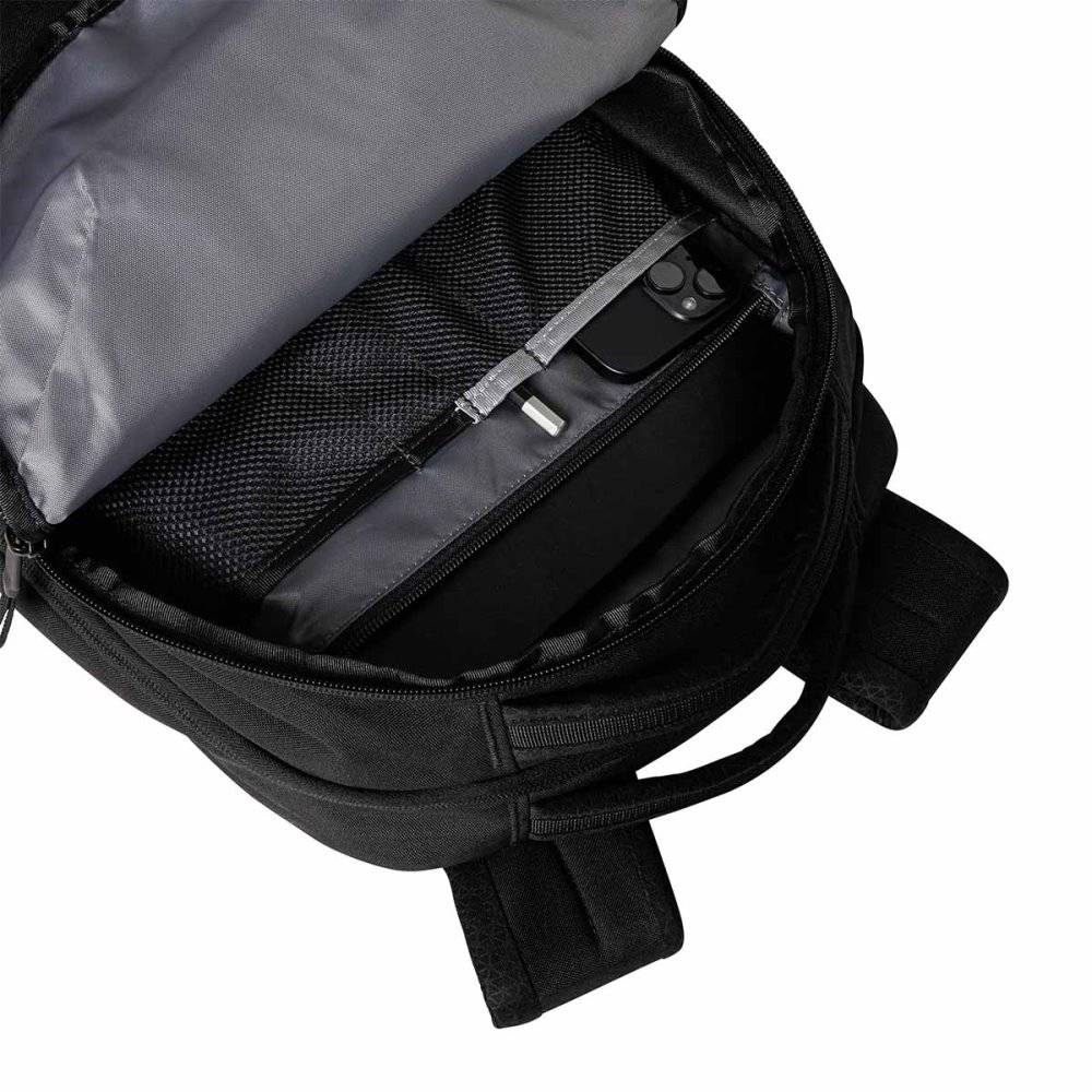 THE NORTH FACE VAULT BACKPACK
