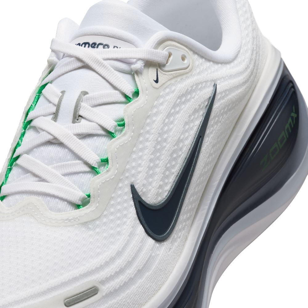 NIKE VOMERO PLUS RUNNING SHOES