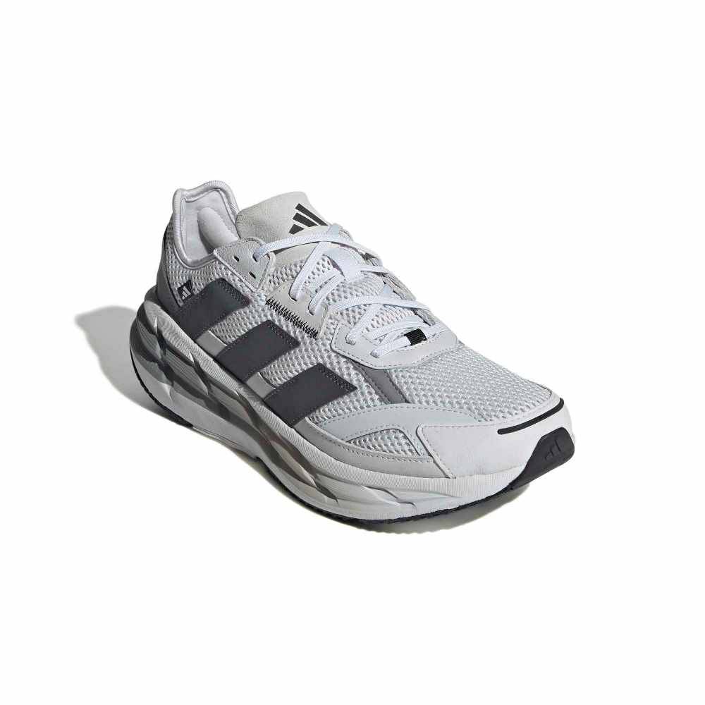 ADIDAS M ADISTAR 3 SPORTSWEAR SHOES