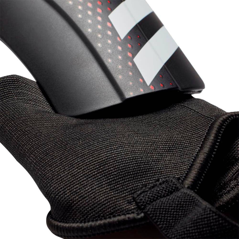 ADIDAS PRED SG MTC