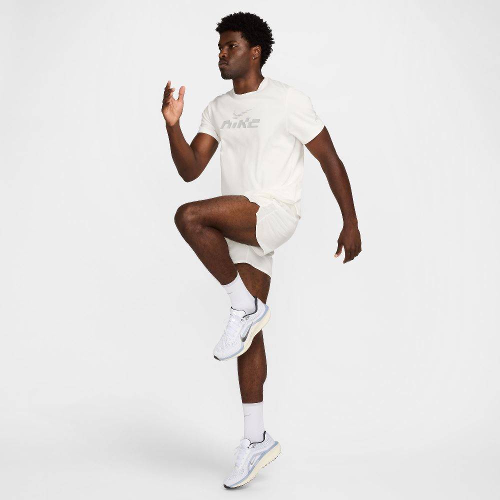 NIKE DRI-FIT UV MILER FLASH SHORT-SLEEVE TOP