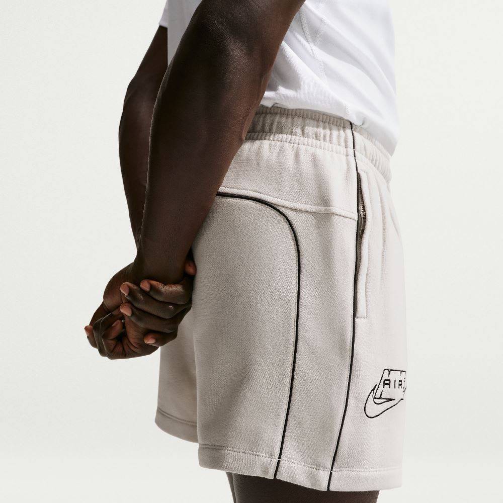 NIKE AIR BB EXTRA SOFT RELAXED FIT SHORT