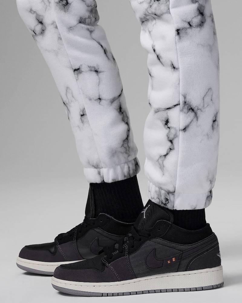 NIKE JORDAN GIRLS ESSENTIALS AOP FLEECE PANT