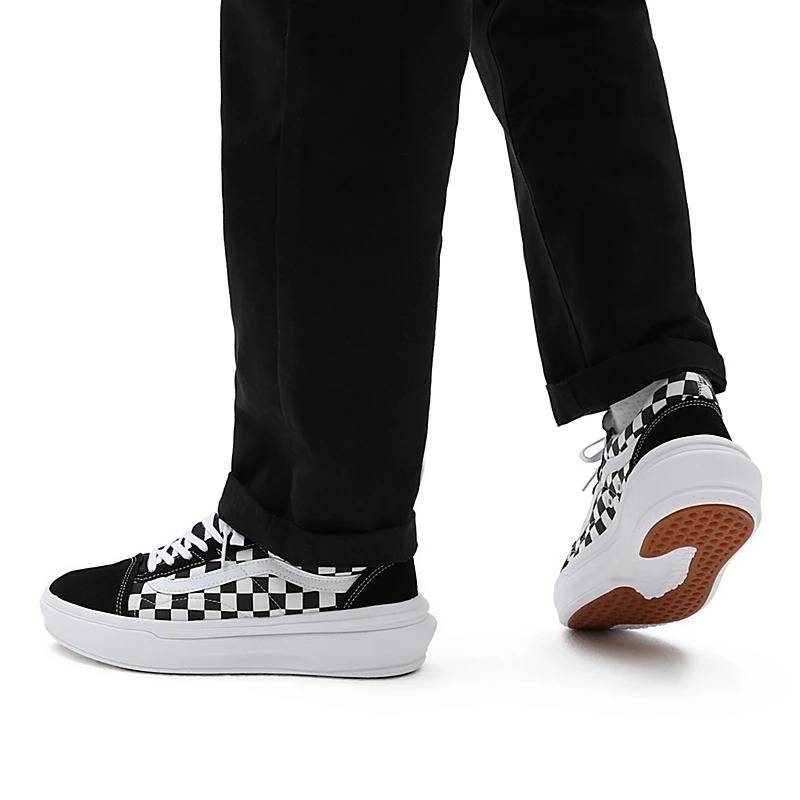 VANS CHECKERBOARD OLD SKOOL OVERT CC SHOES