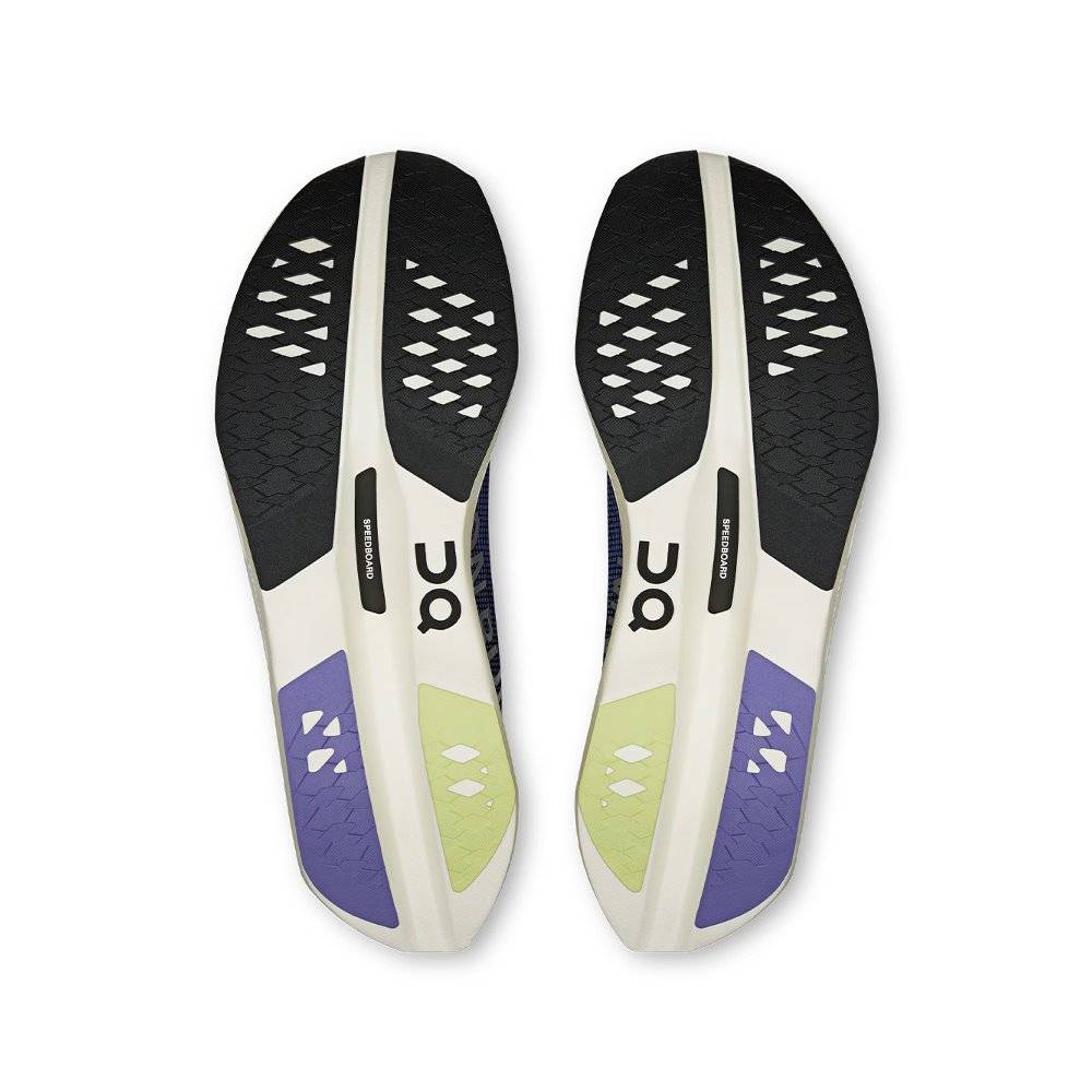 ON RUNNING CLOUDBOOM VOLT SHOES M